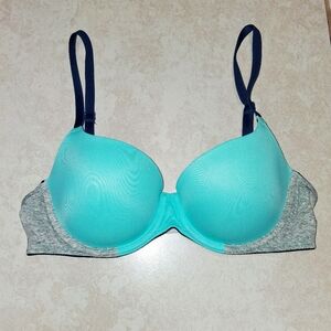 Victoria's Secret PINK Bra 34B Wear Everywhere Lightly Lined Underwire